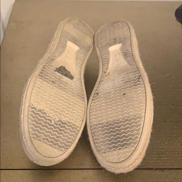 Snake print casual slip ons - Picture 3 of 4